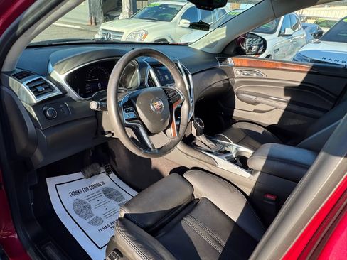 Used 2014 Cadillac SRX Luxury image 10