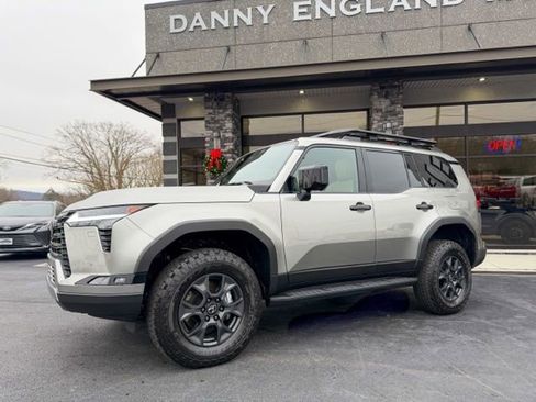 Used 2025 Lexus GX 550 image 14