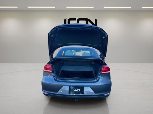 Used 2015 Volkswagen Eos Komfort image 24