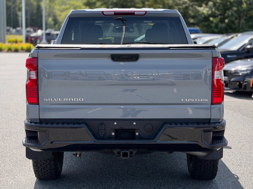 Used 2024 Chevrolet Silverado 1500 Custom Trail Boss AWD/4WD image 4