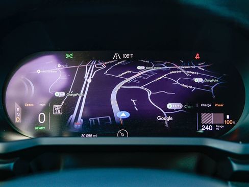 Used 2023 Polestar Polestar 2 image 23