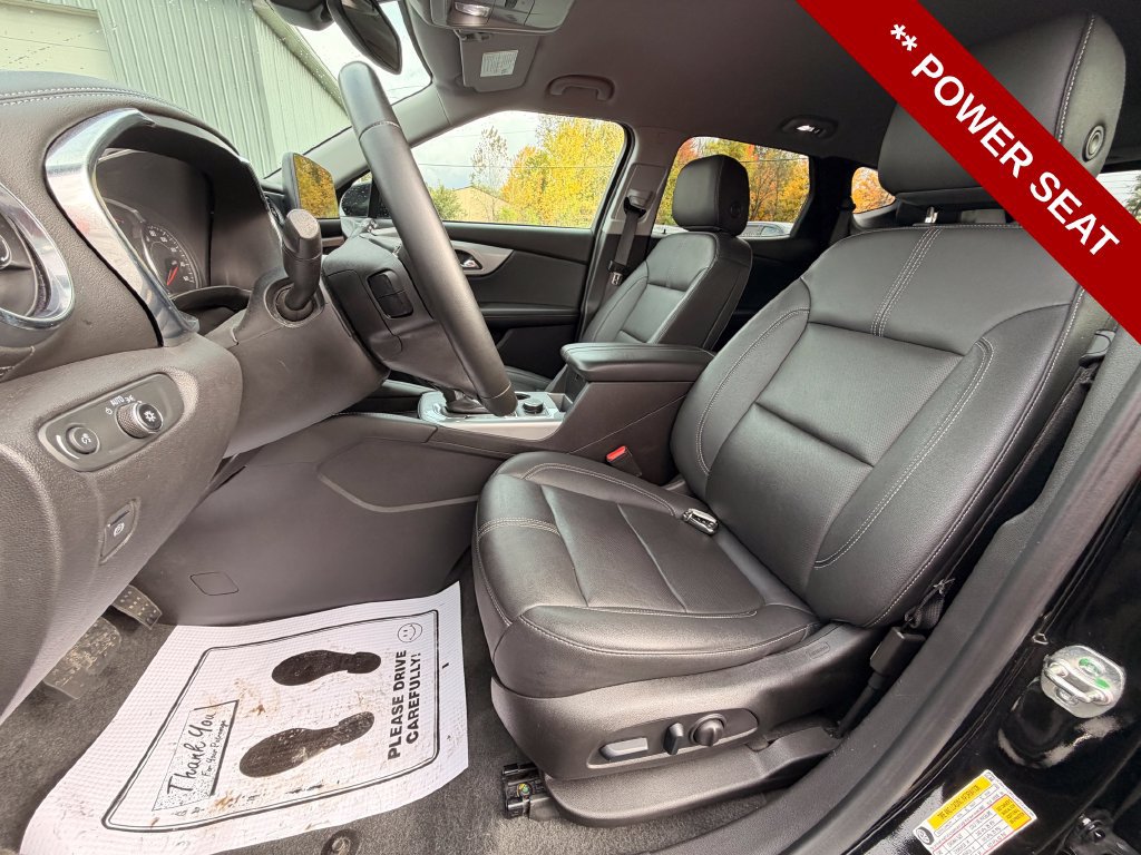 Used 2024 Chevrolet Blazer LT FWD image 11