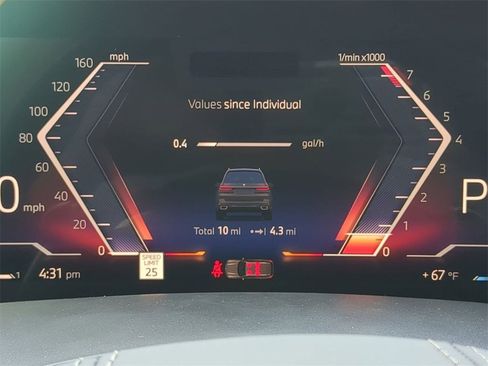 New 2026 BMW X7 xDrive40i w/ Executive Package image 28