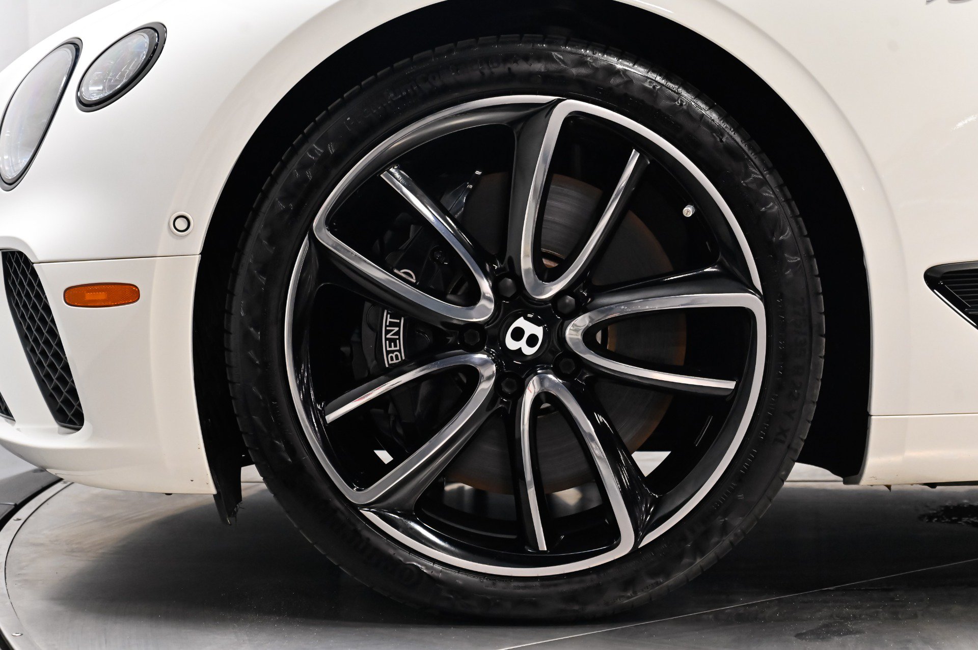 Used 2020 Bentley Continental GT AWD/4WD image 15