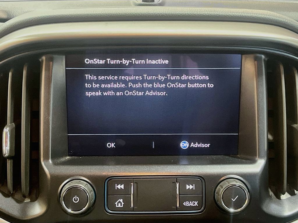 Used 2022 Chevrolet Colorado Z71 AWD/4WD image 13
