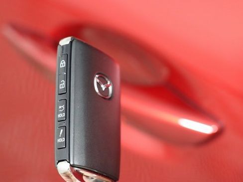 New 2025 MAZDA MAZDA3 2.5 Turbo Sedan w/Premium Plus image 45