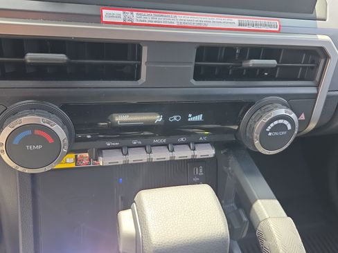 Certified 2026 Toyota 4Runner SR5 AWD/4WD image 12