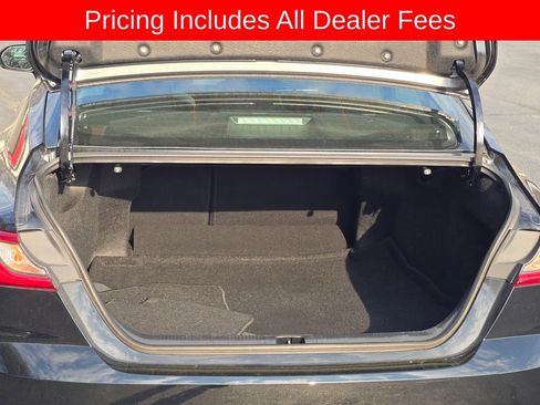 Used 2025 Toyota Camry SE w/ Convenience Package FWD image 13