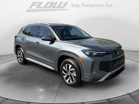 New 2026 Volkswagen Tiguan S AWD/4WD image 1