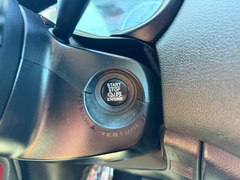 Used 2016 Jeep Renegade Trailhawk AWD/4WD image 41