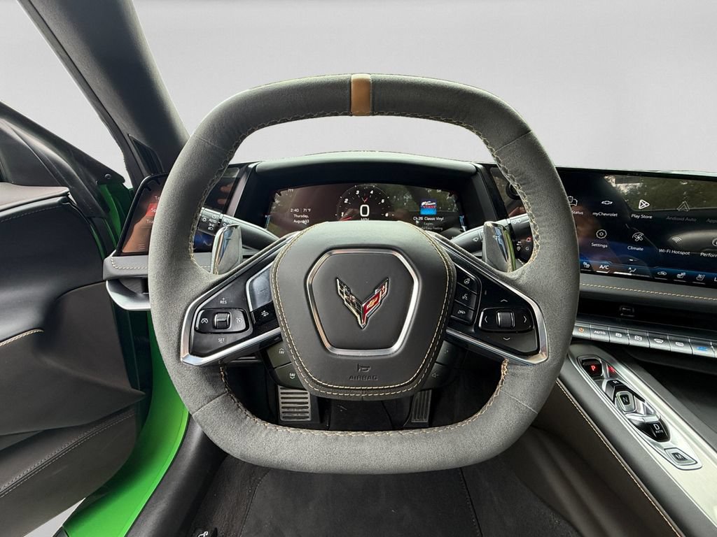 Used 2026 Chevrolet Corvette Stingray Premium Conv w/ Z51 Performance Package RWD image 11