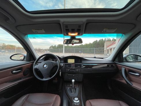 Used 2006 BMW 325i Sedan image 26