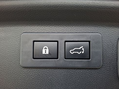 Certified 2023 Subaru Forester Touring image 30