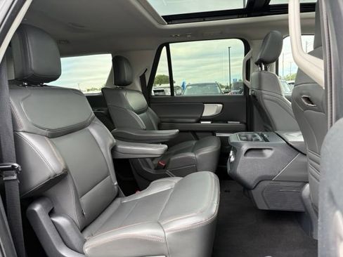 Certified 2025 Ford Expedition Max Active AWD/4WD image 14
