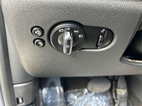 Used 2019 MINI Cooper S w/ Premium Package FWD image 19