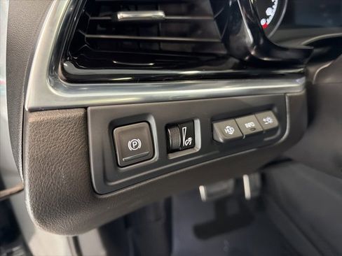 Used 2023 Cadillac XT6 Sport w/ Technology Package image 24