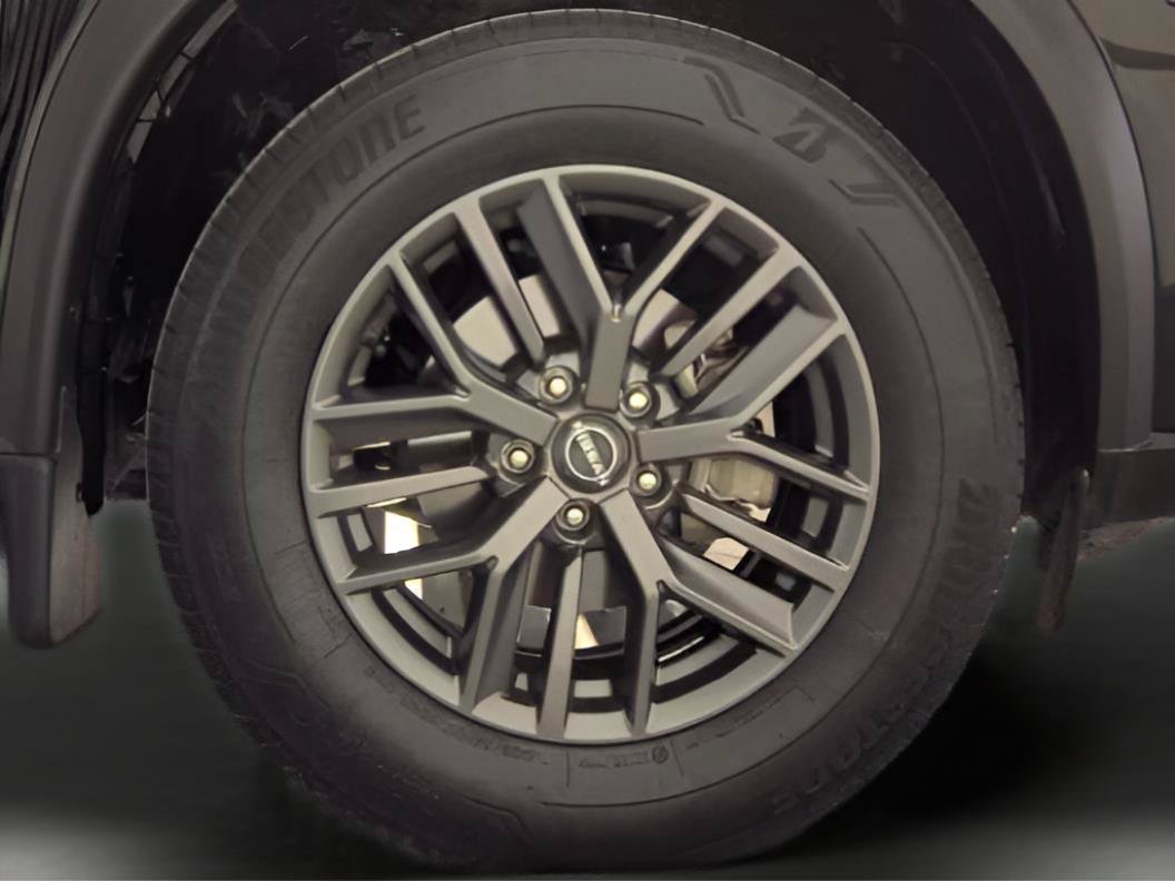 Used 2023 Nissan Rogue S FWD image 10
