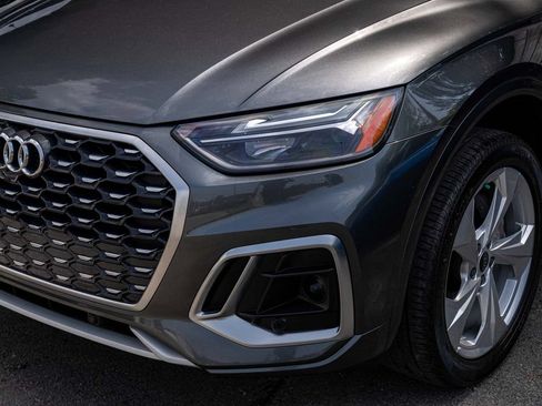 Used 2024 Audi Q5 2.0T Premium w/ Convenience Package AWD/4WD image 40