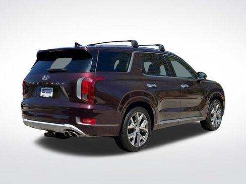 Used 2021 Hyundai Palisade Limited FWD image 3