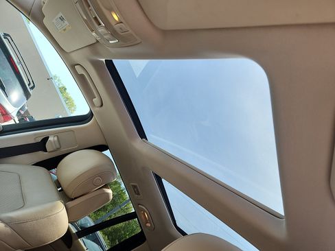 Used 2017 Mercedes-Benz GLS 550 4MATIC image 22