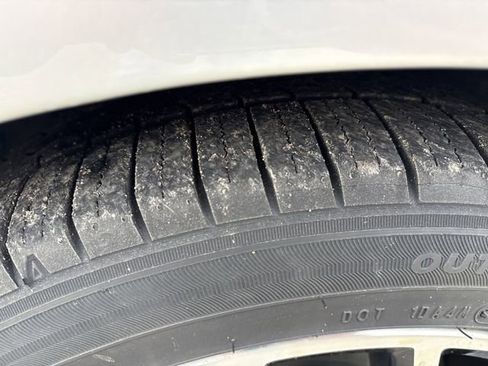 Used 2018 Ford Focus SEL w/ Cold Weather Package image 56