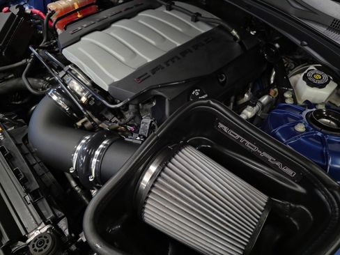 Used 2021 Chevrolet Camaro SS RWD image 36
