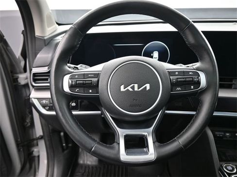 Used 2023 Kia Sportage SX image 28
