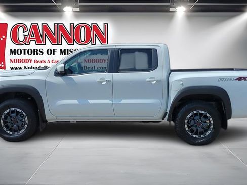 New 2026 Nissan Frontier PRO-4X w/ Pro Premium Package AWD/4WD image 8