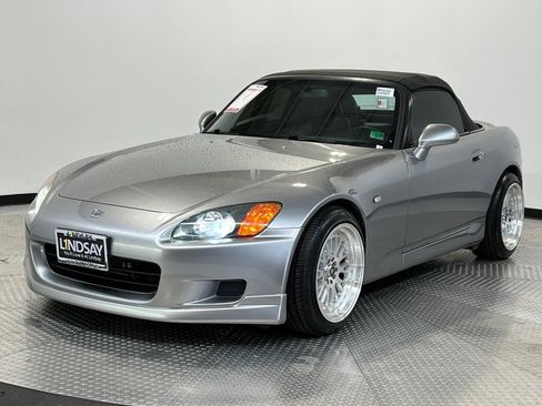 Used 2000 Honda S2000 image 4