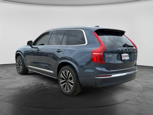 Used 2025 Volvo XC90 T8 Plus w/ Protection Package Premier AWD/4WD image 8