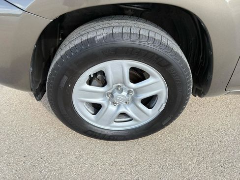 Used 2010 Toyota RAV4 2WD image 23
