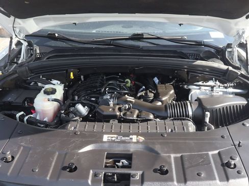 Used 2022 Jeep Grand Cherokee L Limited RWD image 11