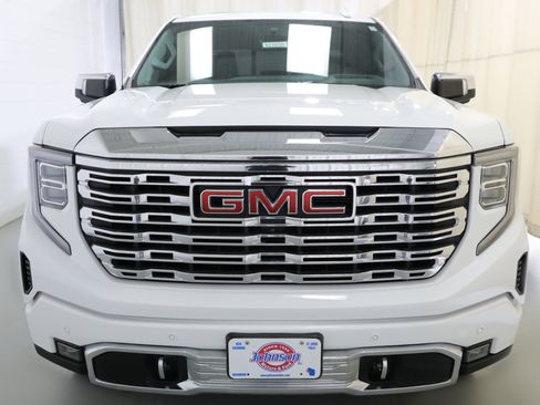 Used 2023 GMC Sierra 1500 Denali w/ Denali Reserve Package image 17