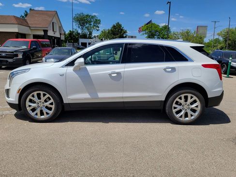 Used 2019 Cadillac XT5 Luxury w/ LPO, Radiant Package AWD/4WD image 7