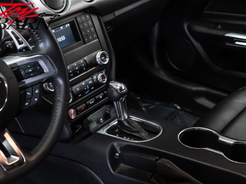 Used 2021 Ford Mustang GT RWD image 26