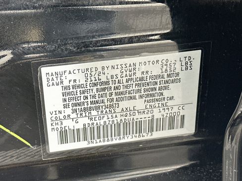 Used 2024 Nissan Sentra S FWD image 12