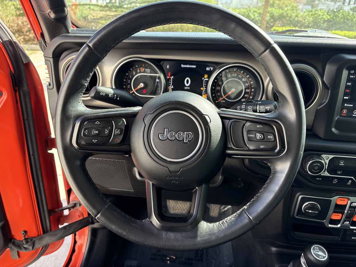 Used 2018 Jeep Wrangler Unlimited Sport S AWD/4WD image 21