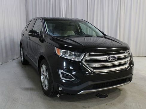 Used 2016 Ford Edge Titanium w/ Technology Package image 38