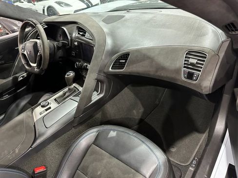 Used 2018 Chevrolet Corvette Grand Sport w/ Carbon 65 Edition RWD image 9