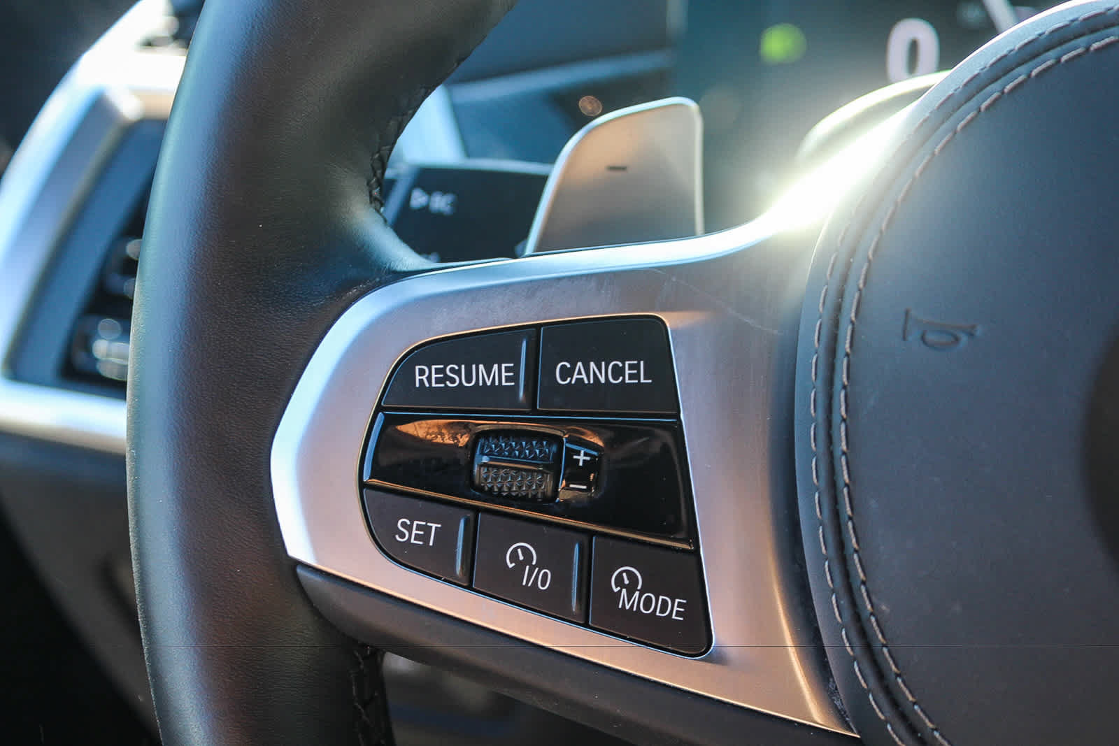 Used 2026 BMW X5 sDrive40i w/ M Sport Package RWD image 21