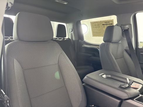 Used 2025 Chevrolet Silverado 1500 LT image 26