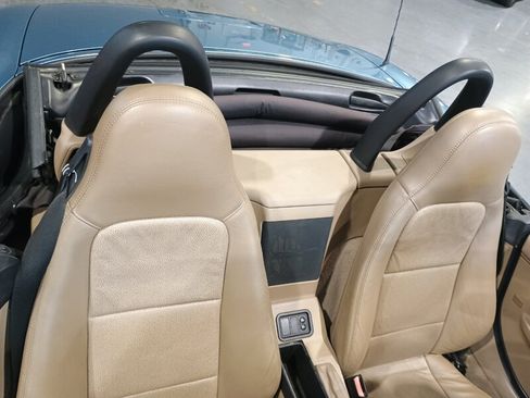Used 2000 BMW Z3 2.5i RWD image 32