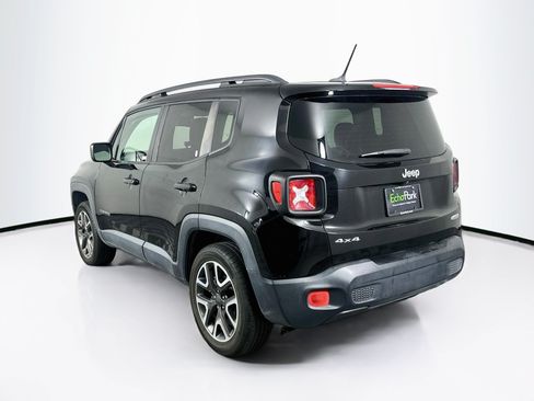 Used 2017 Jeep Renegade Latitude w/ Safety & Security Group (ALP) AWD/4WD image 5