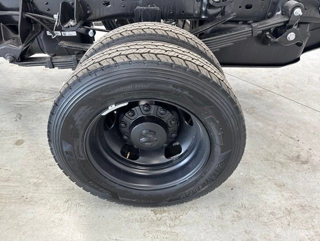 New 2026 RAM 5500 Tradesman AWD/4WD image 5