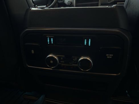 Used 2023 Ford Expedition Max Platinum image 22