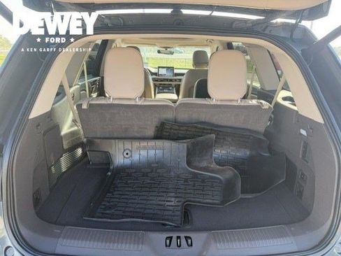 Used 2021 Lincoln Aviator Reserve w/ Equipment Group 201A AWD/4WD image 31