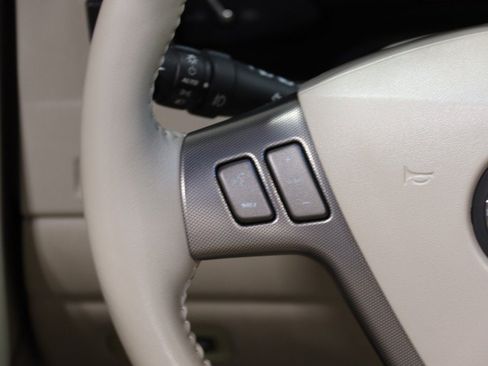 Used 2005 Cadillac XLR RWD image 48