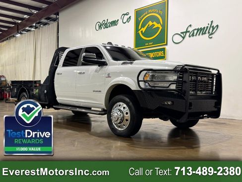 Used 2021 RAM 4500 Laramie AWD/4WD image 1