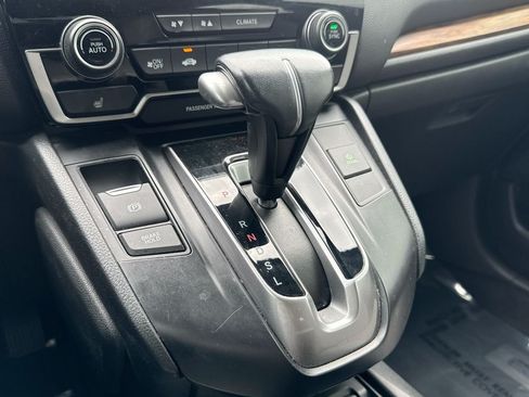 Used 2017 Honda CR-V Touring image 29