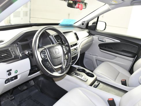 Used 2022 Honda Ridgeline RTL image 2